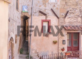 Casa all\'aperto - Trilocale Via Montebello
 
32, Ischia di Castro - foto 5
