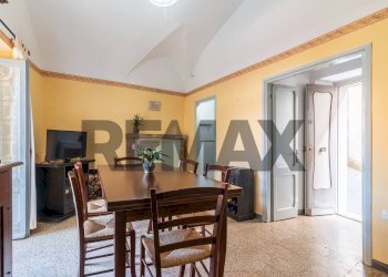 Sala da pranzo - Trilocale Via Montebello
 
32, Ischia di Castro - foto 9