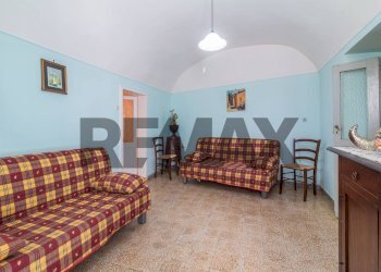 Soggiorno - Trilocale Via Montebello
 
32, Ischia di Castro - foto 20