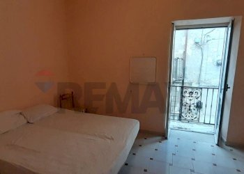 Camera / camera da letto - Casa semi indipendente vico II° Tenente Tancredi
 
1, Solopaca - foto 6