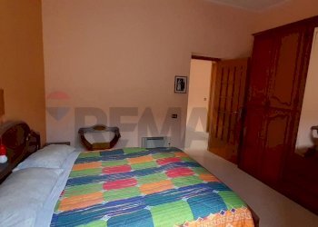 Camera / camera da letto - Casa semi indipendente vico II° Tenente Tancredi
 
1, Solopaca - foto 17