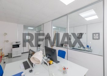 Ufficio - Ufficio Via Enrico Toti
 
1, Legnano - foto 19