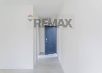 Hall / corridoio - Three-room apartment VIA MONZATO
 
snc, Traversetolo - photo 7