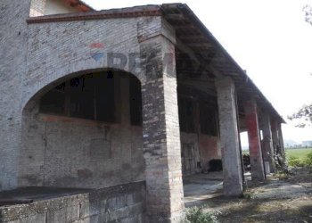 Edificio all\'aperto - Farm Strada Baganzola
10, Parma - photo 4