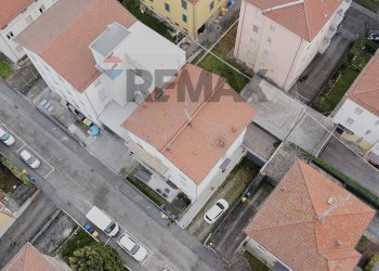 Posizione della mappa - Semi-detached house Via Risorgimento
 
3, Langhirano - photo 3