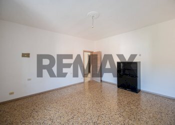 Stanza vuota - Semi-detached house Via Risorgimento
 
3, Langhirano - photo 11
