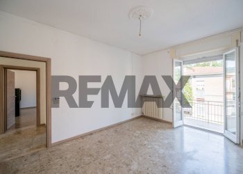 Stanza vuota - Semi-detached house Via Risorgimento
 
3, Langhirano - photo 18