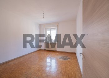 Stanza vuota - Semi-detached house Via Risorgimento
 
3, Langhirano - photo 23