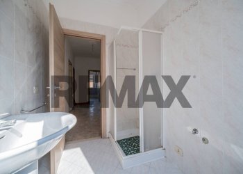 Bagno - Semi-detached house Via Risorgimento
 
3, Langhirano - photo 32
