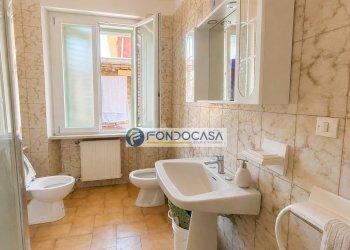 Bagno - Independent house Via Zeri, Carrara - photo 26