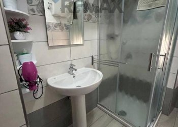 Bagno - Three-room apartment Via Pietro Fedele
 
192, Minturno - photo 17