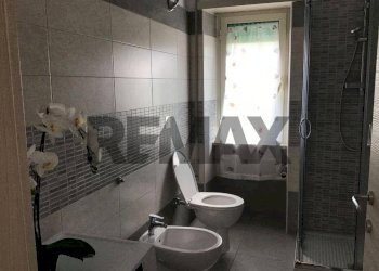 Bagno - Three-room apartment Via Pietro Fedele
 
192, Minturno - photo 17