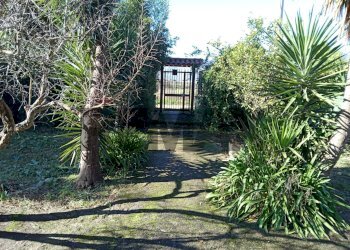 Giardino - Villa Via Portaturo
 
snc, Fondi - photo 1