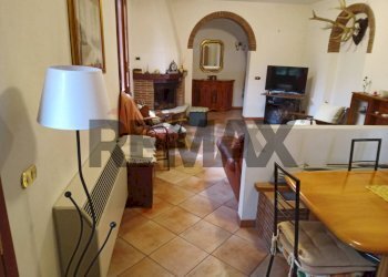 Sala da pranzo - Villa Via Portaturo
 
snc, Fondi - photo 28