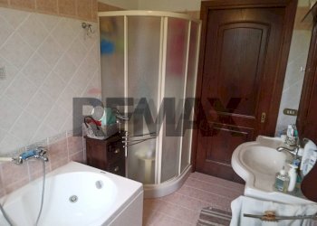 Bagno - Villa Via Portaturo
 
snc, Fondi - photo 37