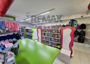 Cabina armadio - Attività Commerciale C.so Vittorio Veneto
89, Pozzallo - foto 18