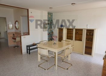 Sala da pranzo - Apartment VIA CARONIA
 
2, Ragusa - photo 9