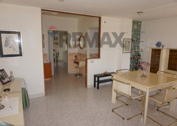 Sala da pranzo - Apartment VIA CARONIA
 
2, Ragusa - photo 10