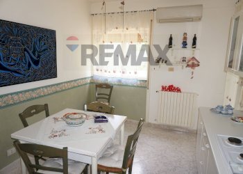 Sala da pranzo - Apartment VIA CARONIA
 
2, Ragusa - photo 14
