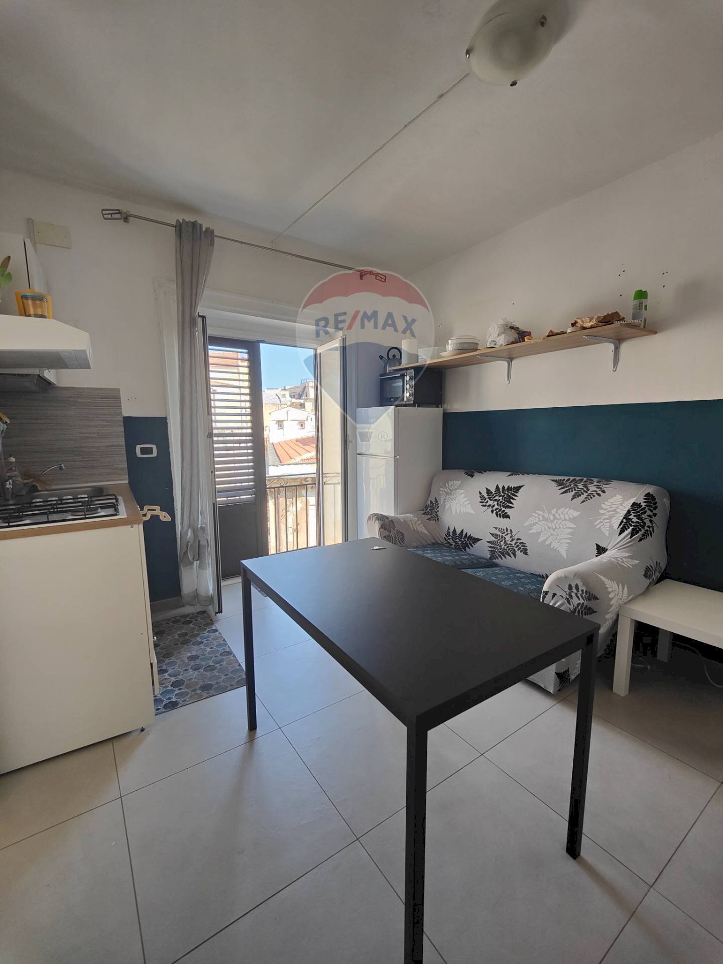 Soggiorno - Three-room apartment Via Calderai
 
50, Palermo - photo 3