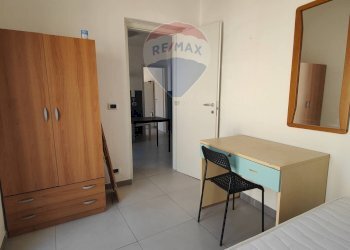 Camera / camera da letto - Three-room apartment Via Calderai
50, Palermo - photo 8