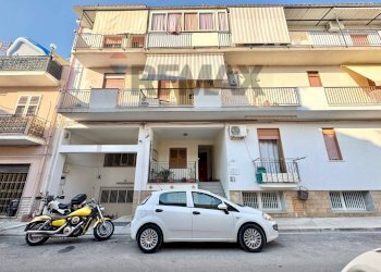 Edificio all\'aperto - Four-room apartment Via Guglielmo Marconi
 
77, Terrasini - photo 3