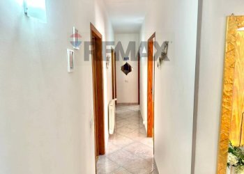 Hall / corridoio - Four-room apartment Via Guglielmo Marconi
 
77, Terrasini - photo 10
