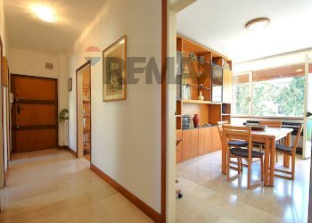 Sala da pranzo - Appartamento Via Giovan Battista Grimani
 
13, Venezia - foto 7