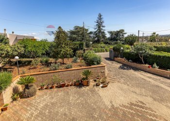 Giardino - Villa Contrada Montetullio
7/a, Martina Franca - photo 31