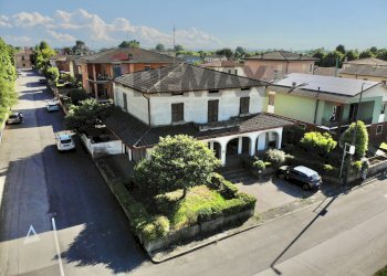 Casa all\'aperto - Villa Via S.Carlo Borromeo
 
1, Cremona - foto 1