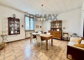 Sala da pranzo - Villa Via S.Carlo Borromeo
 
1, Cremona - foto 5