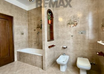 Bagno - Villa Via S.Carlo Borromeo
 
1, Cremona - foto 11