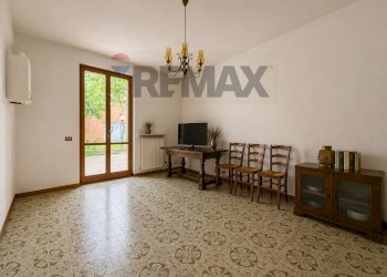 Soggiorno - Villa Via S.Carlo Borromeo
 
1, Cremona - foto 18
