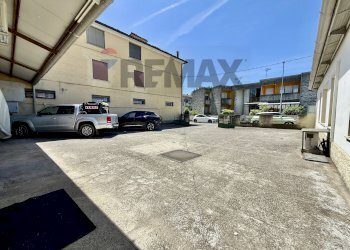Edificio all\'aperto - Attività Commerciale Via Giuseppe Garibaldi
2/c, Castelvetro Piacentino - foto 20