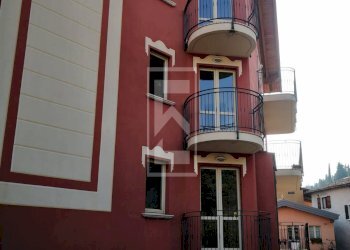 Foto 3 - Bilocale Via Mazzini
 
7, Toscolano-Maderno - foto 3