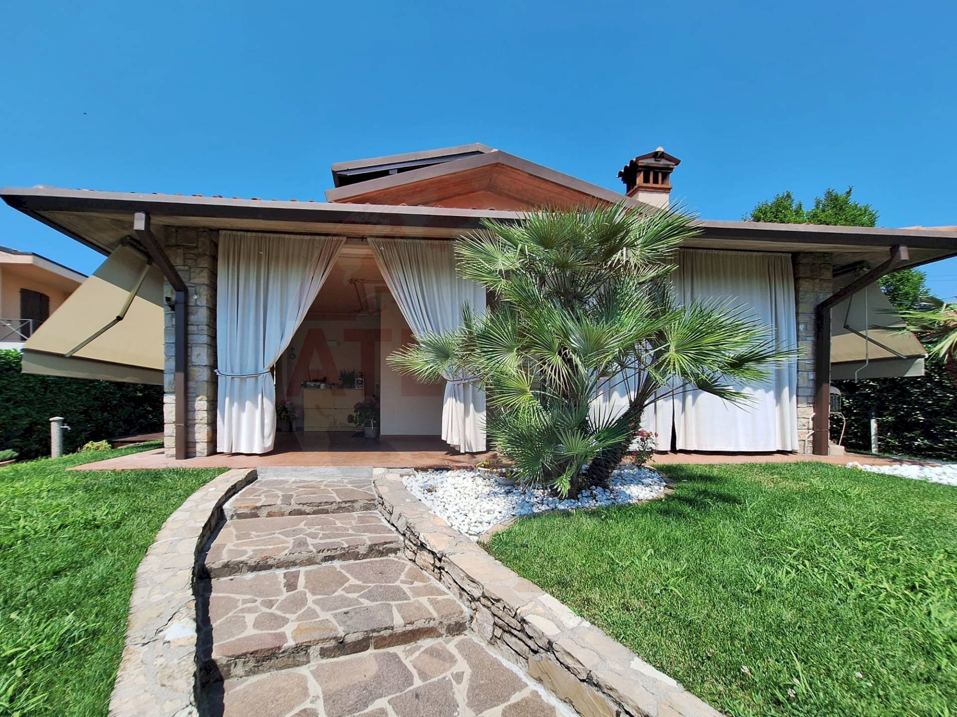 Foto 2 - Villa Via Antonio Gramsci
 
12, Chiari - foto 2
