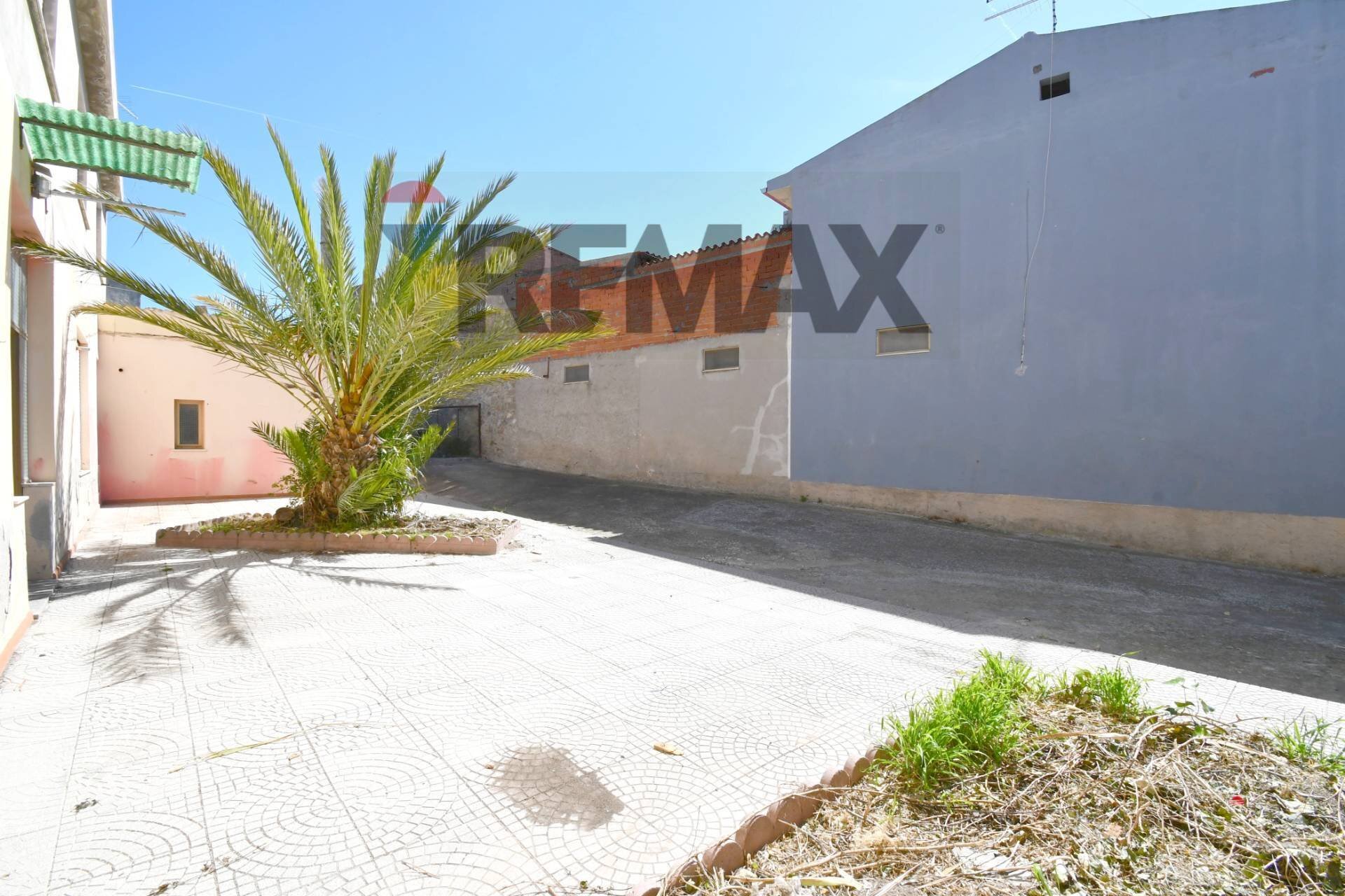 Cortile - Semi-detached house Via Repubblica
 
8, Serdiana - photo 3