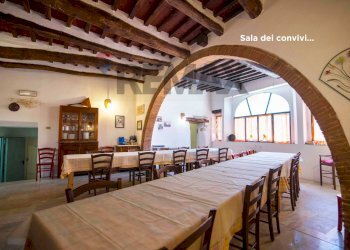Sala da pranzo - Rustic VIA ARDUINO BARLETTAI
 
42, Montieri - photo 1