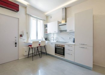 Cucina - Monolocale via Giosuè Borsi, Rho - foto 5
