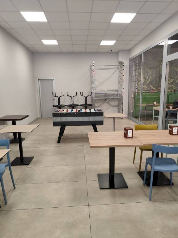 Interno non residenziale - Negozio via San Giorgio, Olgiate Olona - foto 3