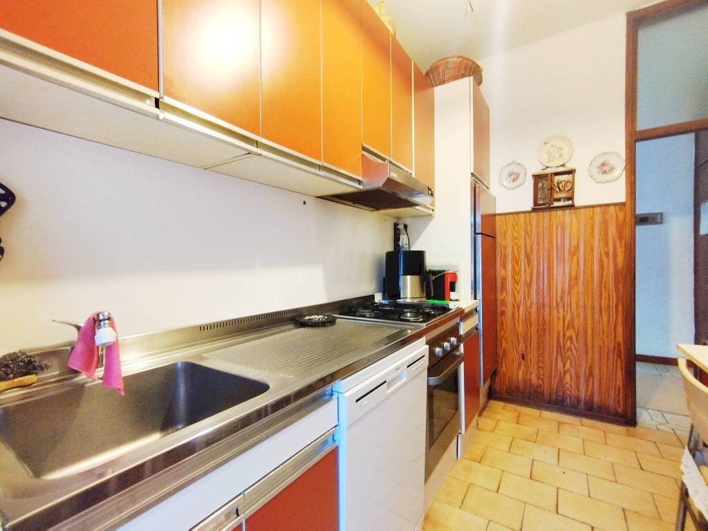 Cucina - Three-room apartment via Alessandro Litta Modignani, 109, Milano (neighborhood Bovisasca) - photo 2