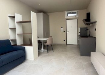 Salone - Monolocale via Nicomede Bianchi, 28, Torino (zona Parella) - foto 2