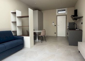Salone - Monolocale via Nicomede Bianchi, 28, Torino (zona Parella) - foto 10