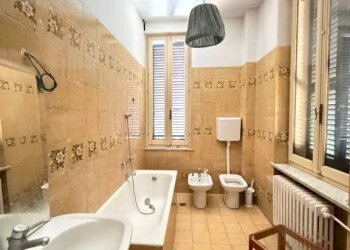 Bagno - Two-room apartment viale Antonio Gramsci, 120, Grugliasco - photo 15