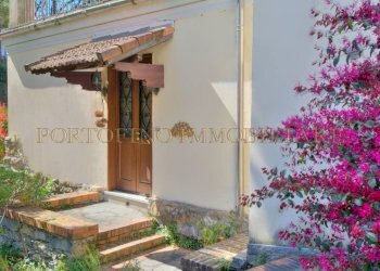 Facciata - Appartamento via Privata del Parco Casana, Rapallo - foto 14