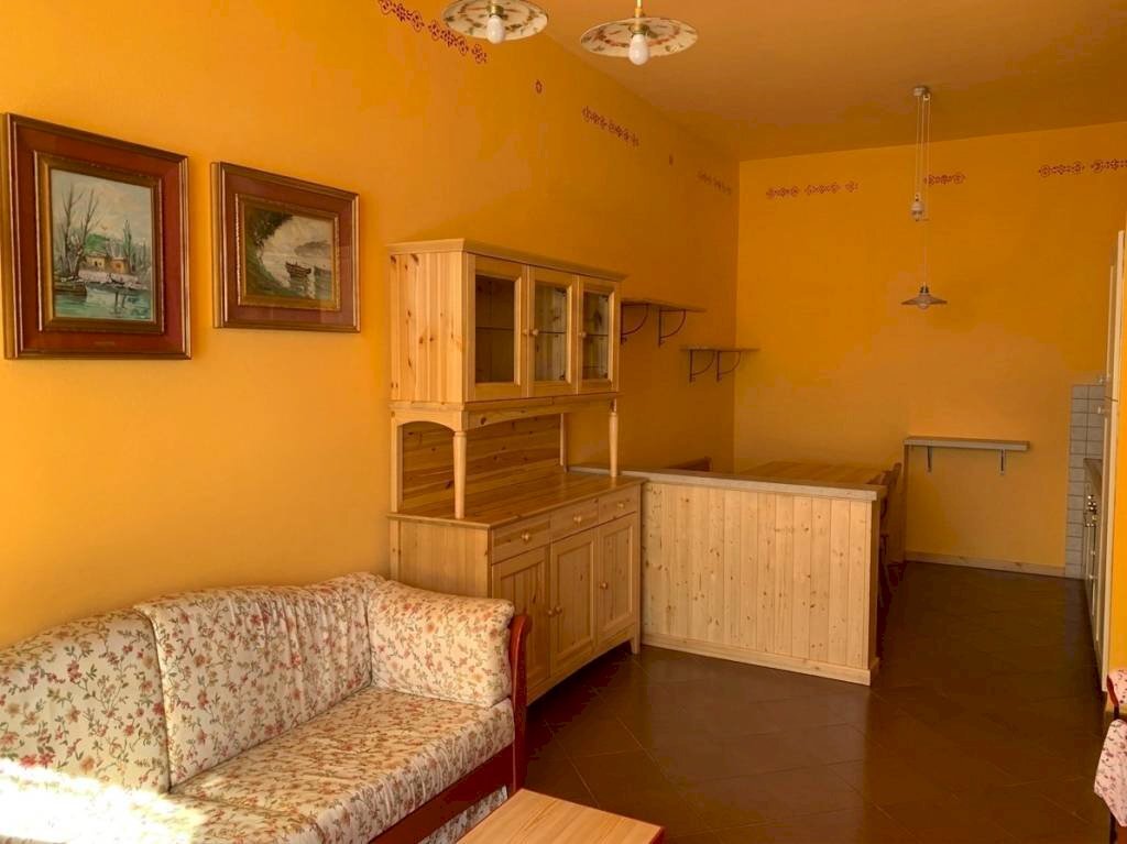 Salone - Bilocale Frazione Caldirola, Fabbrica Curone - foto 1