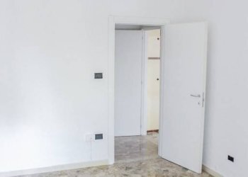 Camera da letto - Quadrilocale via Pellegrino Tibaldi, Bologna (zona Bolognina) - foto 6