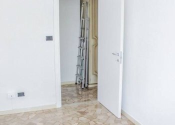 Camera da letto - Quadrilocale via Pellegrino Tibaldi, Bologna (zona Bolognina) - foto 47