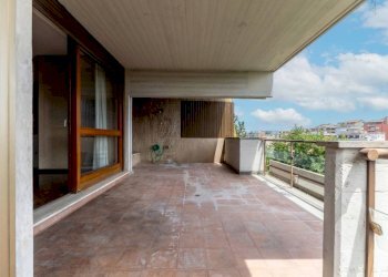 Terrazzo - Quadrilocale via Giovanni Arrivabene, 40, Roma - foto 6