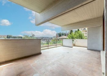 Terrazzo - Quadrilocale via Giovanni Arrivabene, 40, Roma - foto 7